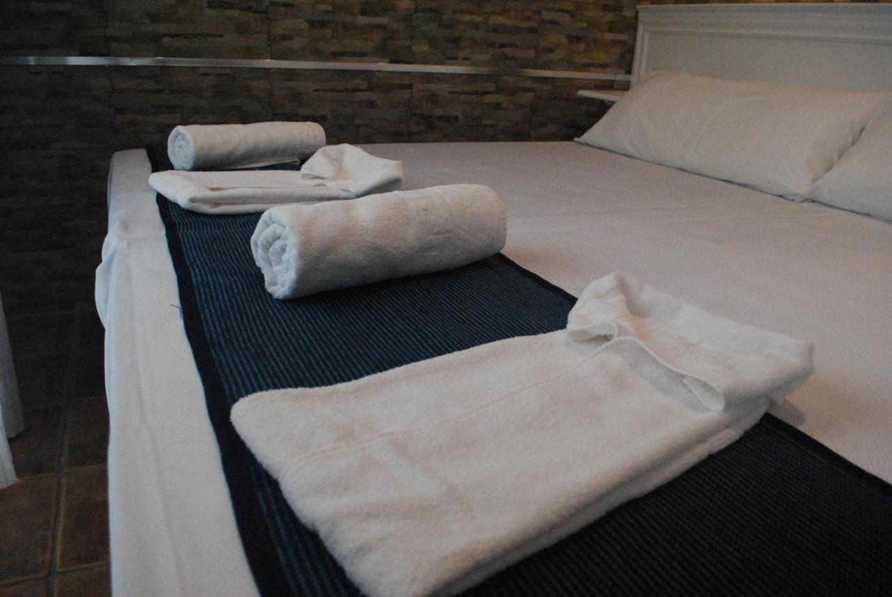 Hostal Costa De La Luz كونيل ذي لا فرونتيرا المظهر الخارجي الصورة