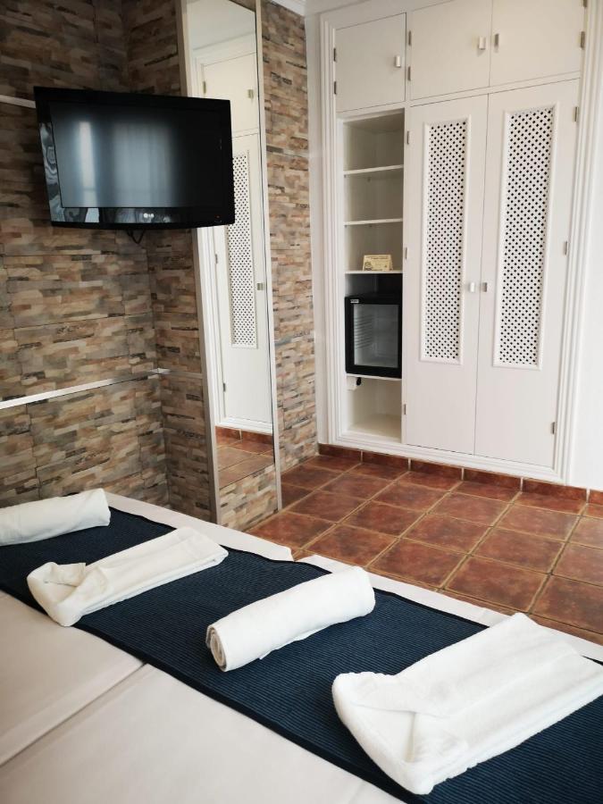 Hostal Costa De La Luz كونيل ذي لا فرونتيرا المظهر الخارجي الصورة