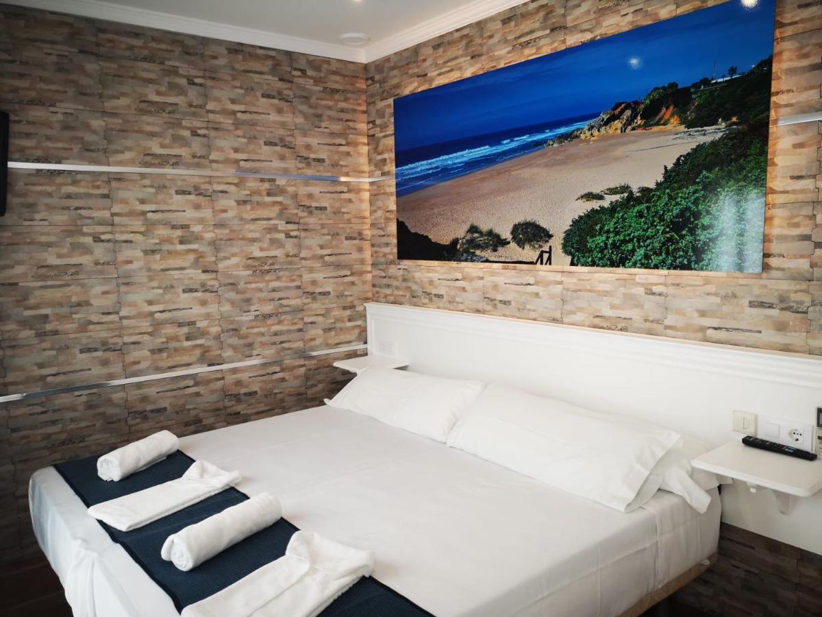 Hostal Costa De La Luz كونيل ذي لا فرونتيرا المظهر الخارجي الصورة
