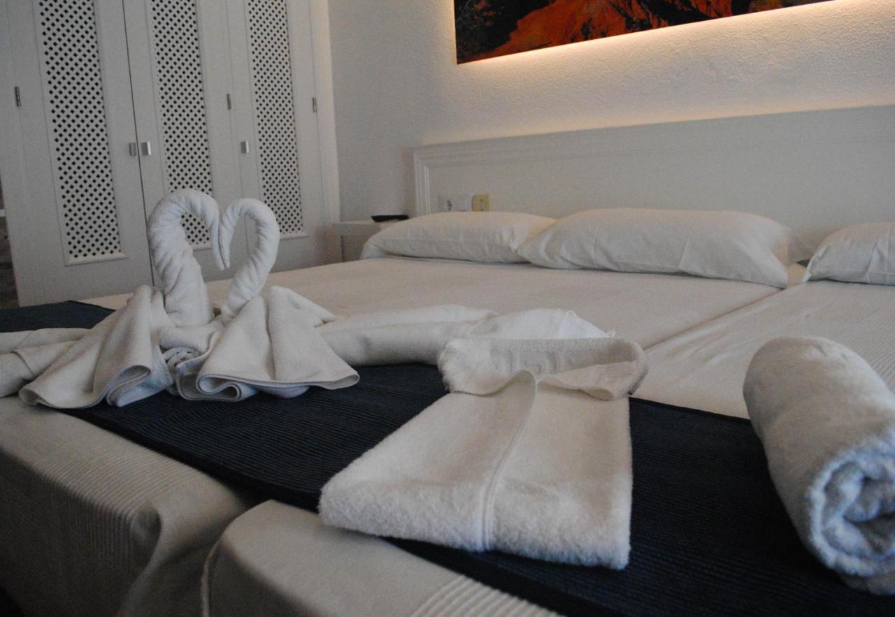 Hostal Costa De La Luz كونيل ذي لا فرونتيرا المظهر الخارجي الصورة