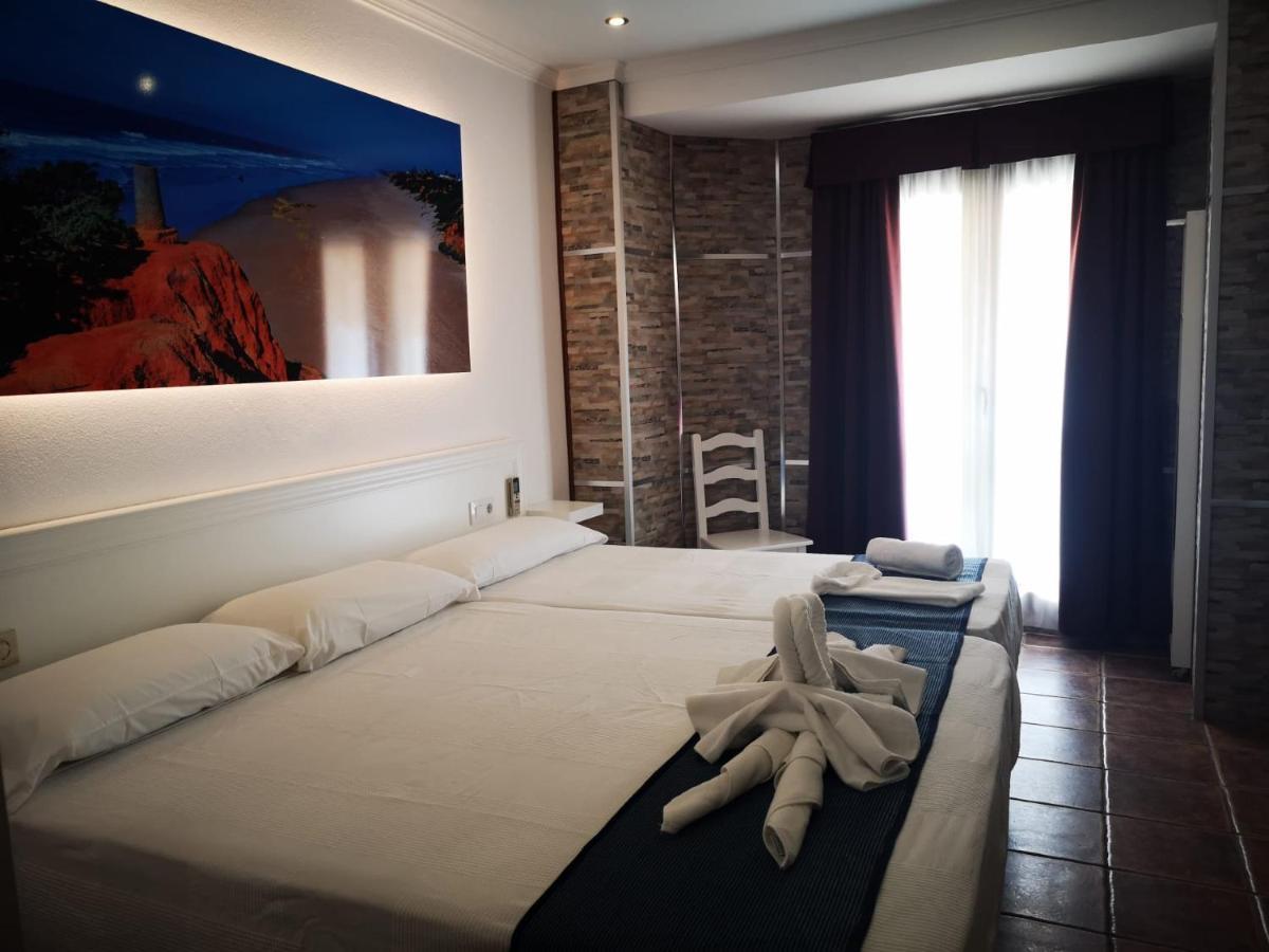 Hostal Costa De La Luz كونيل ذي لا فرونتيرا المظهر الخارجي الصورة