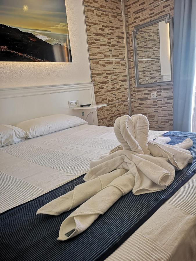 Hostal Costa De La Luz كونيل ذي لا فرونتيرا المظهر الخارجي الصورة